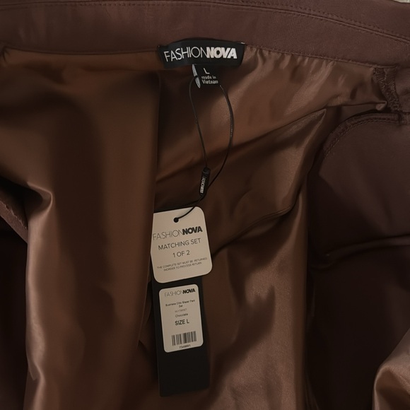 Fashion Nova Business Chic Blazer Set in Chocolate Brown NWT - Picture 4 of 4